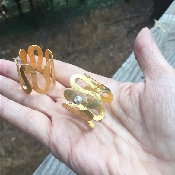 Bansri art deco hoop earrings gold statement large gold disk earrings HP24x2 - Picture 8 of 14